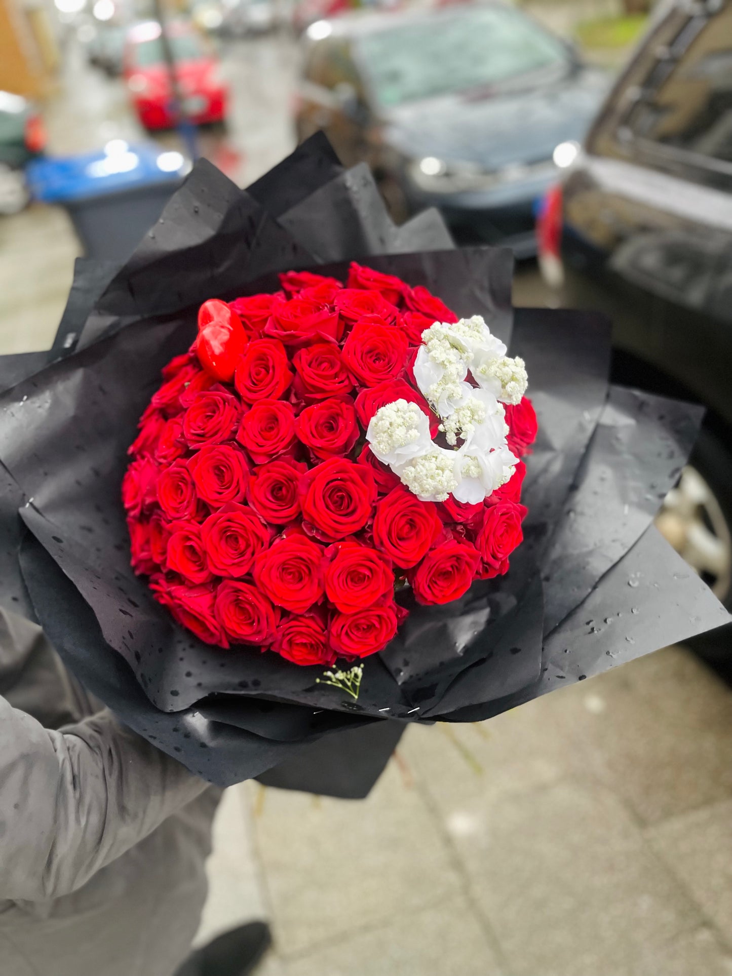 Luxury Rote Rosen (60cm) mit Buchstabe